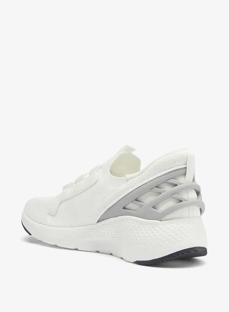 داش حذاء رياضي رجالي برباط وتفاصيل متباينة